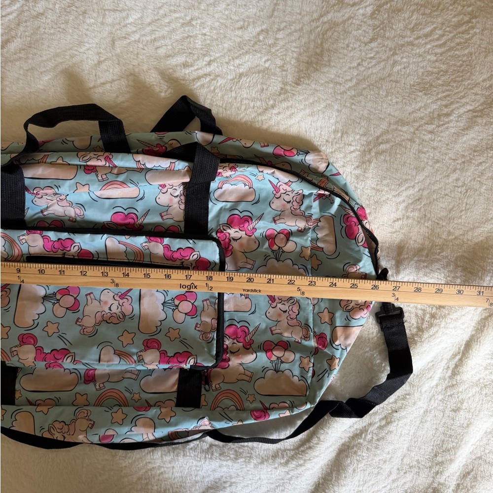 Foldable Unicorn Print Travel Weekender - Picture 6 of 12